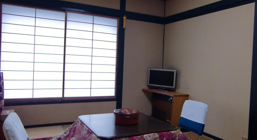 Kikusuisou Annex 호텔 쿠사츠 객실 사진