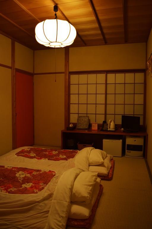Kikusuisou Annex 호텔 쿠사츠 객실 사진